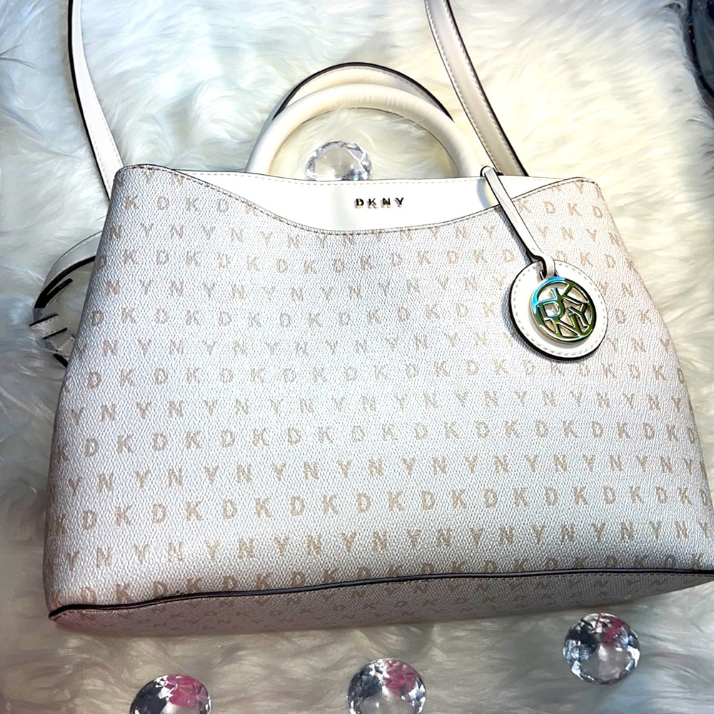 DKNY PURSE